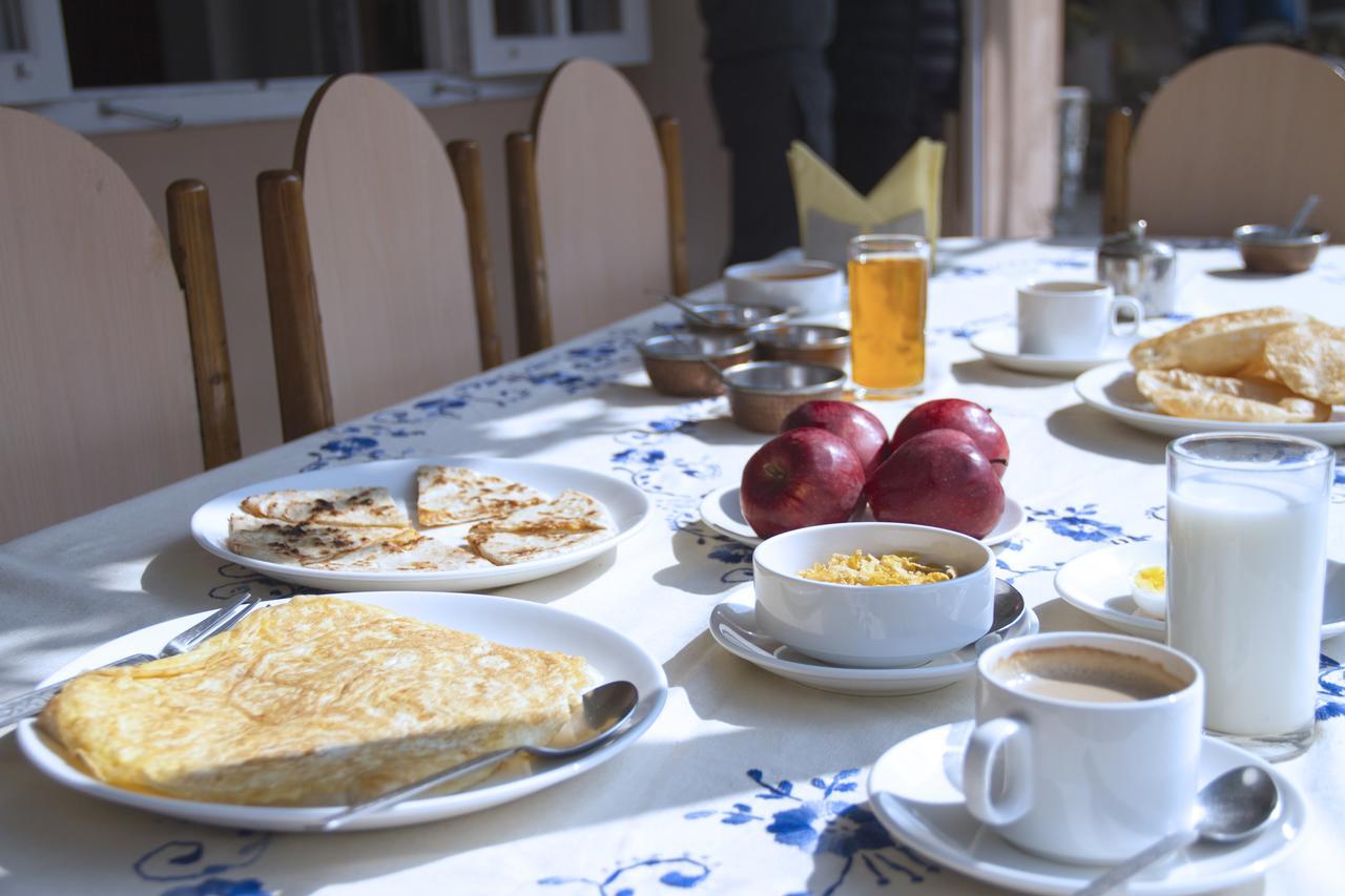 The Mazong Hotel Ґанґток Екстер'єр фото