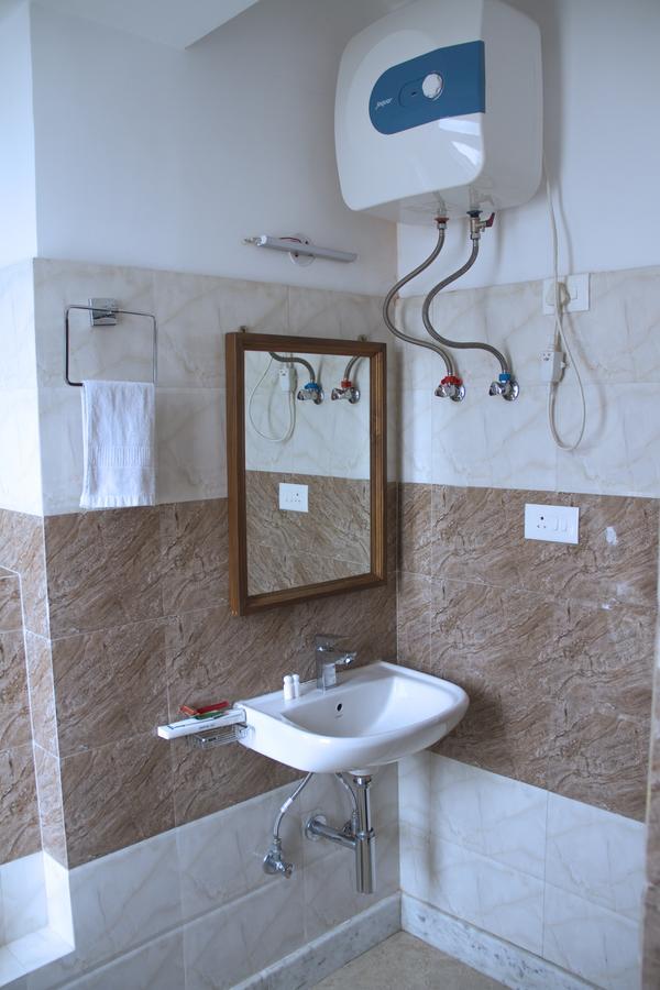 The Mazong Hotel Ґанґток Екстер'єр фото